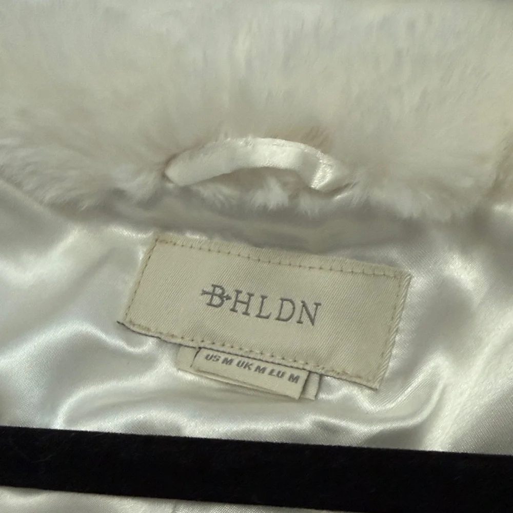 BHLDN White Faux Fur Bolero Cape Fluffy - Picture 2 of 5